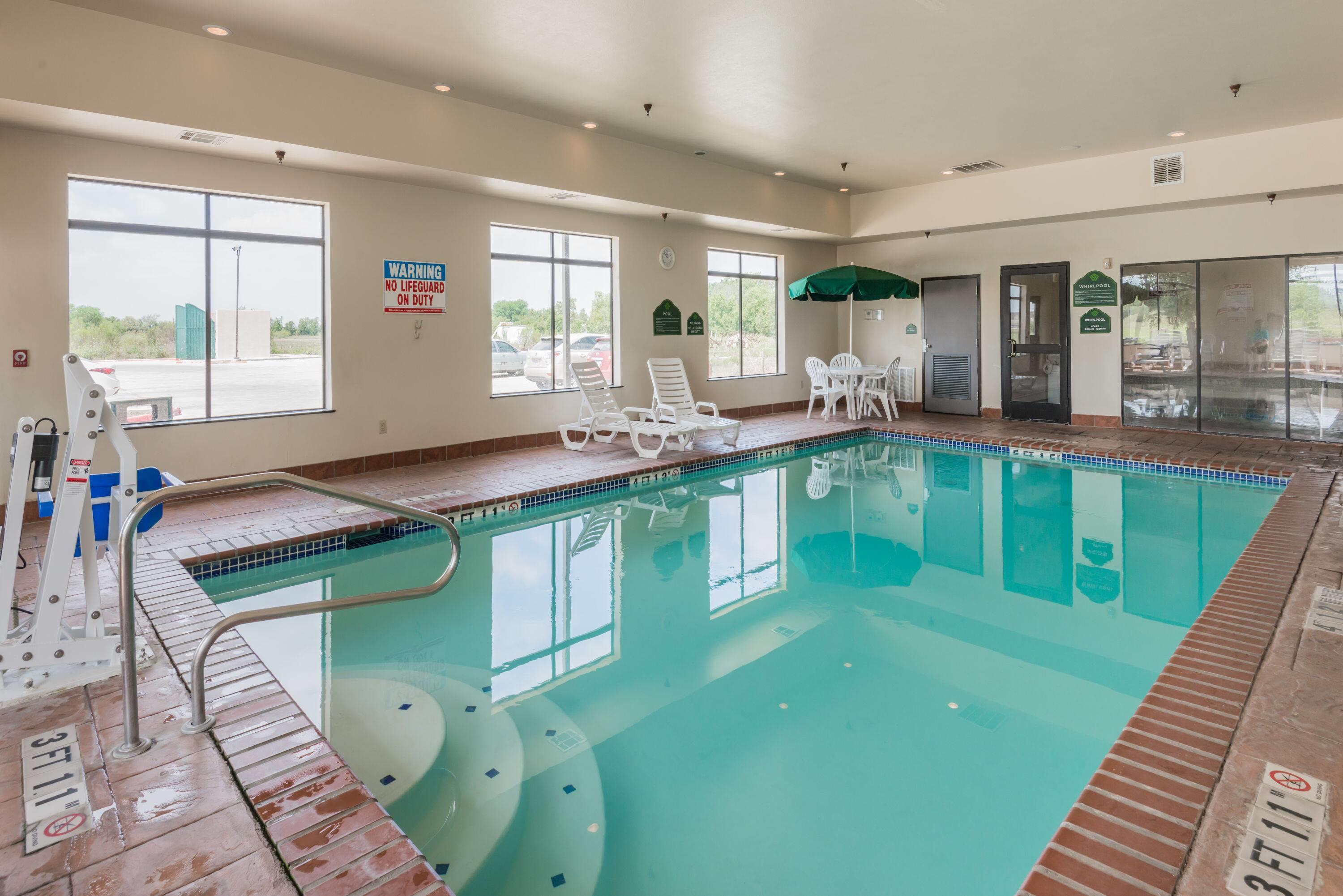 Pool | Wingate by Wyndham New Braunfels