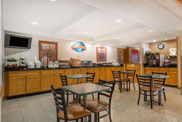  - Baymont Inn & Suites Indianapolis Airport Plainfield - I-70, Exit 66