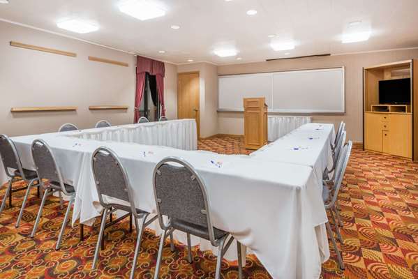  - Baymont Inn & Suites Indianapolis Airport Plainfield - I-70, Exit 66