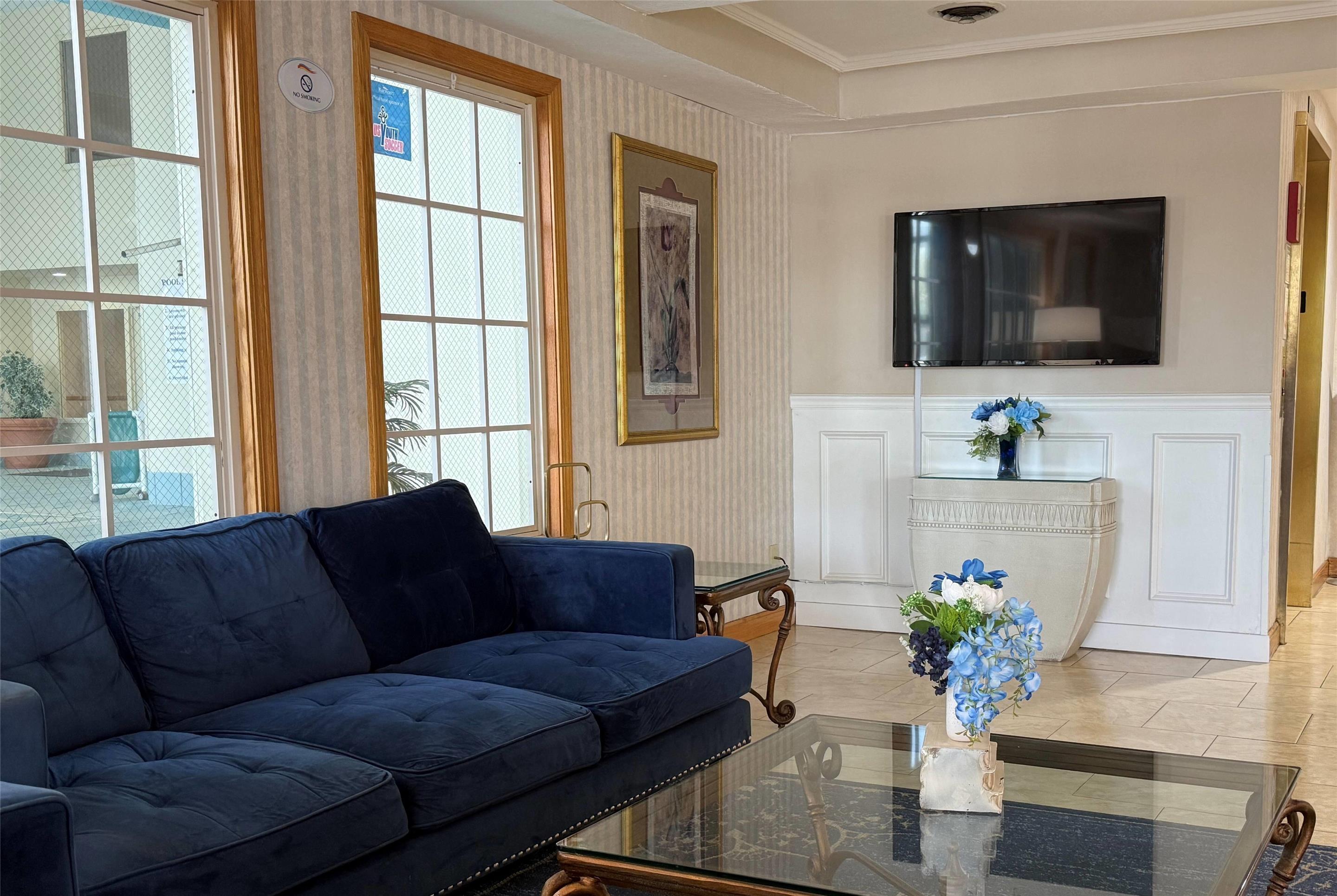 Lobby | Baymont by Wyndham Plainfield/ Indianapolis Arpt Area