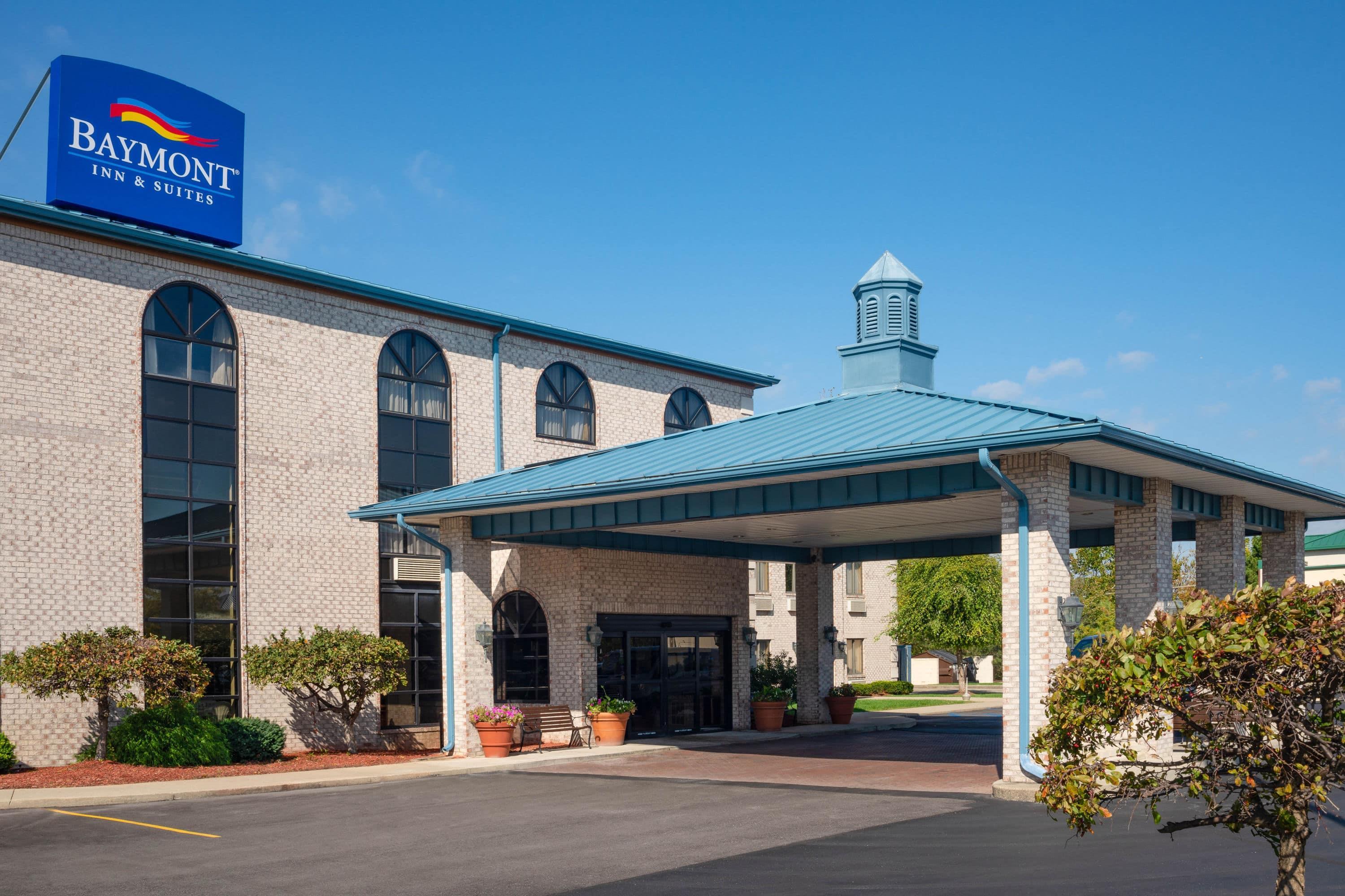 Exterior | Baymont by Wyndham Plainfield/ Indianapolis Arpt Area