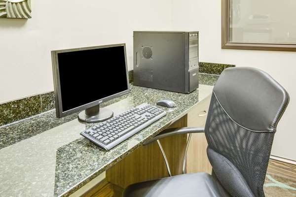 Conference Area - Wingate by Wyndham Bossier City - I-20, Exit 20A