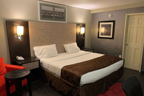  - Ramada Inn & Suites Rockville Centre