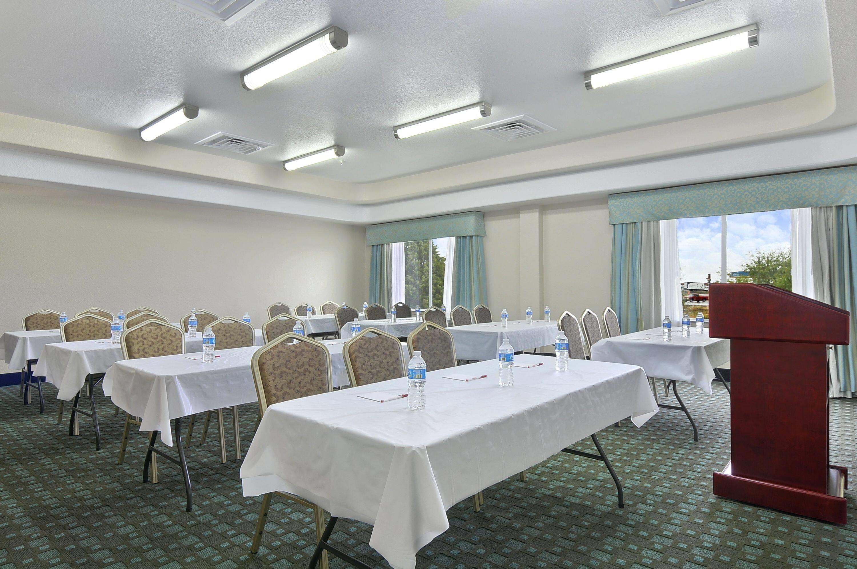 Meeting Room | Ramada by Wyndham South Waco