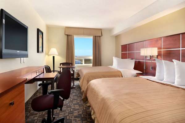  - Days Inn Grande Prairie