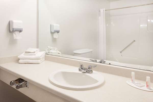  - Super 8 Hotel Valemount