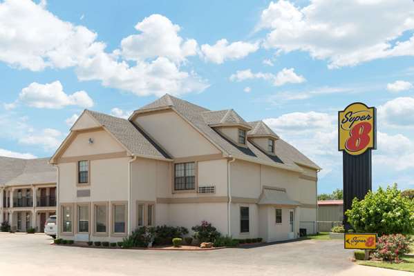 Exterior view - Super 8 Motel Enid