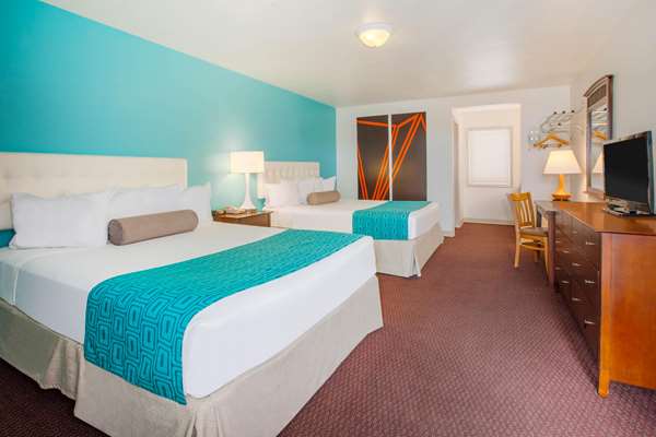  - Howard Johnson Inn Traverse City