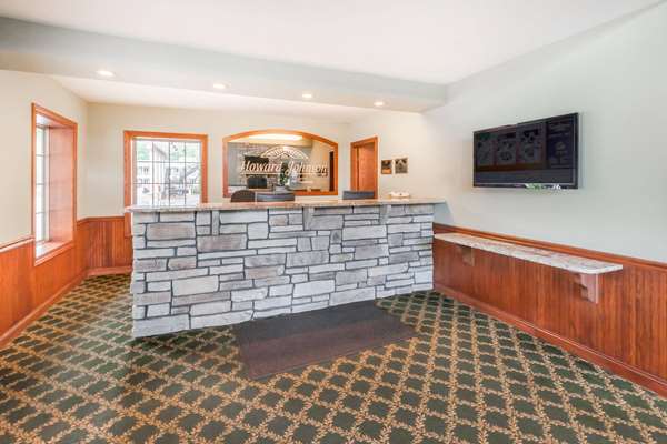  - Howard Johnson Inn Traverse City