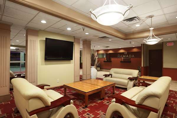 - Ramada Hotel City Centre Sioux City - I-29, Exit 147