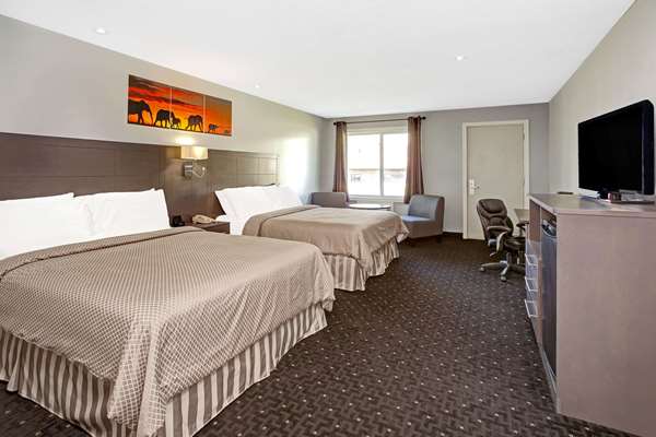  - Howard Johnson Inn Gananoque
