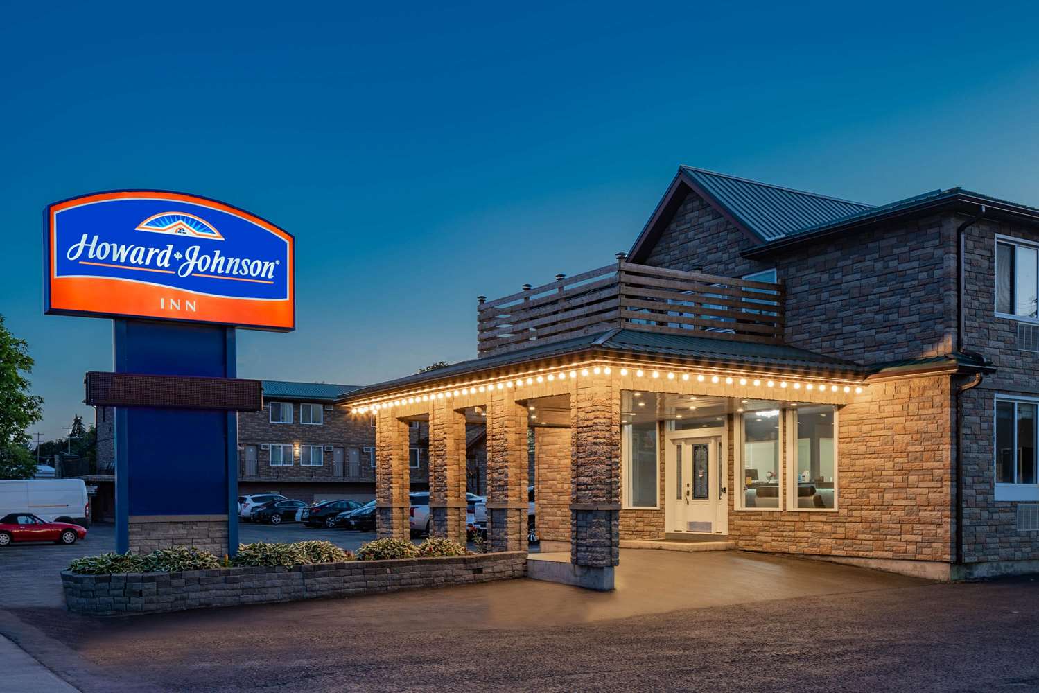 Howard Johnson Inn Gananoque, ON - See Discounts
