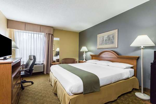  - Days Inn Selma - I-95, Exit 97