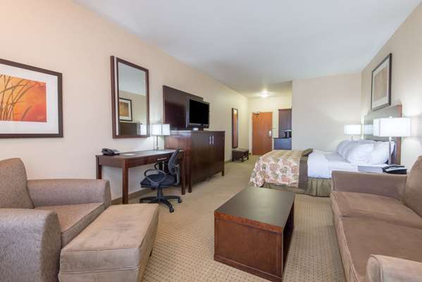  - Ramada Inn Wainwright