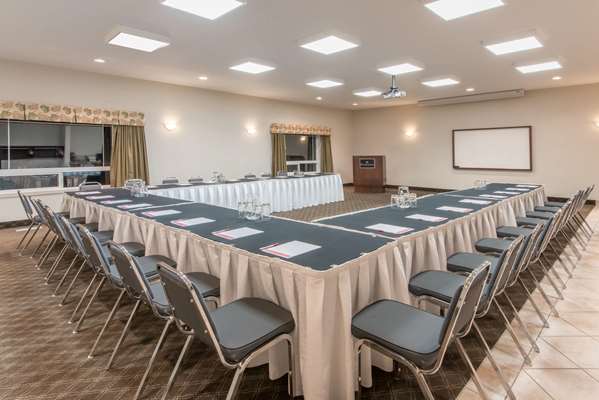  - Ramada Inn Wainwright