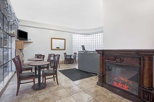  - Days Inn Midtown Seattle - I-5, Exit 172