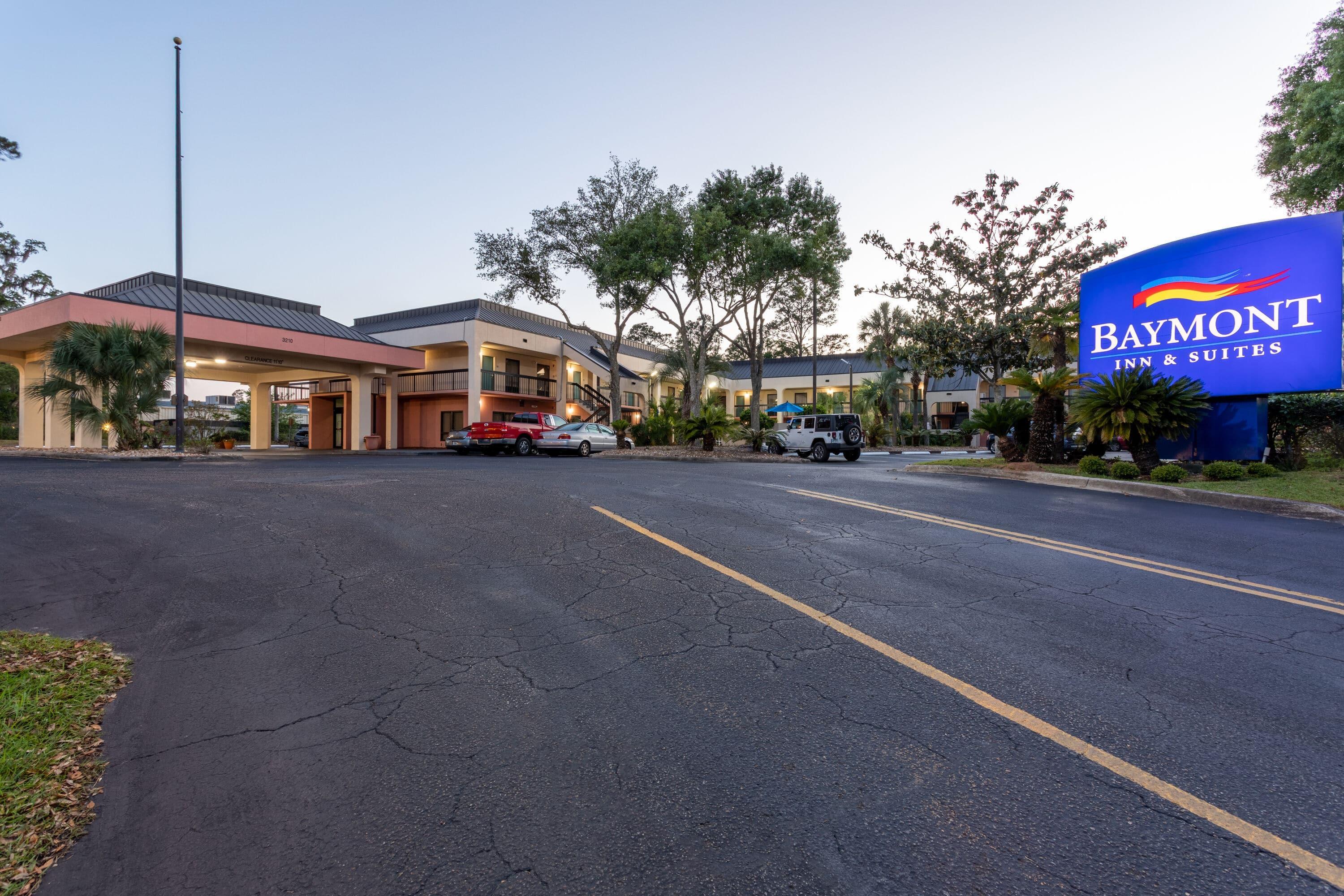 Exterior | Baymont by Wyndham Tallahassee