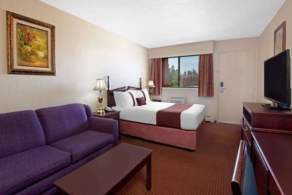  - Howard Johnson Inn Red Deer