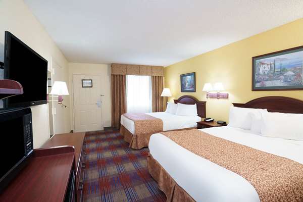  - Travelodge East Montgomery - I-85, Exit 6