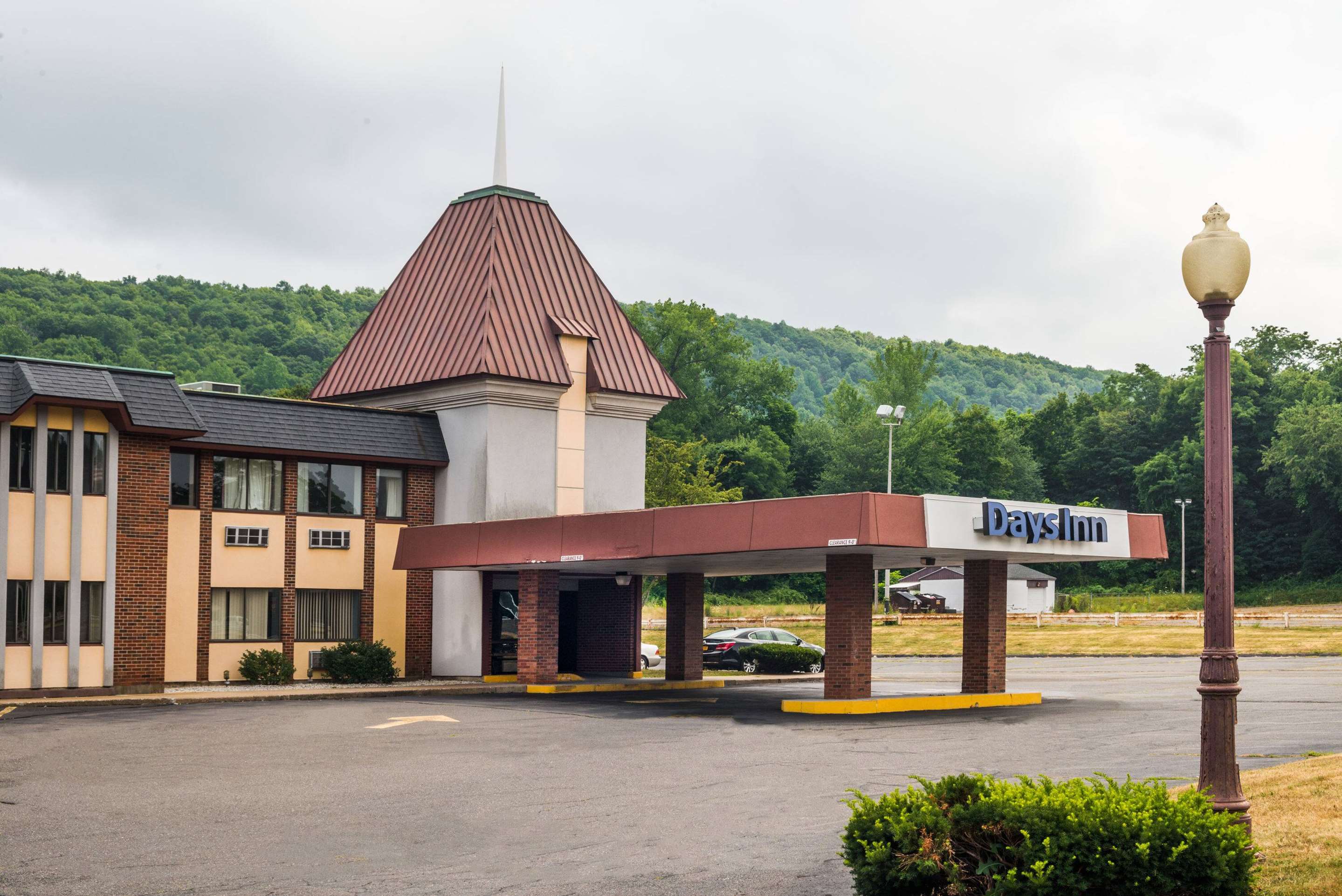 Days Inn Berlin Meriden | Days Inn by Wyndham Berlin Meriden