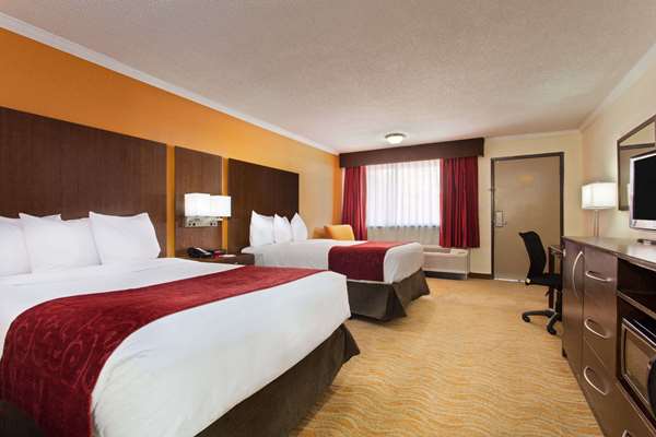  - Ramada Hotel Westshore Tampa Airport