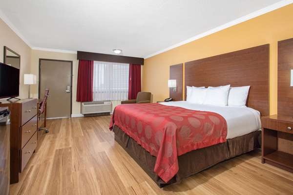  - Ramada Hotel Westshore Tampa Airport