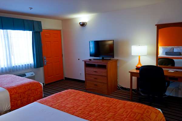  - Howard Johnson Inn Salinas