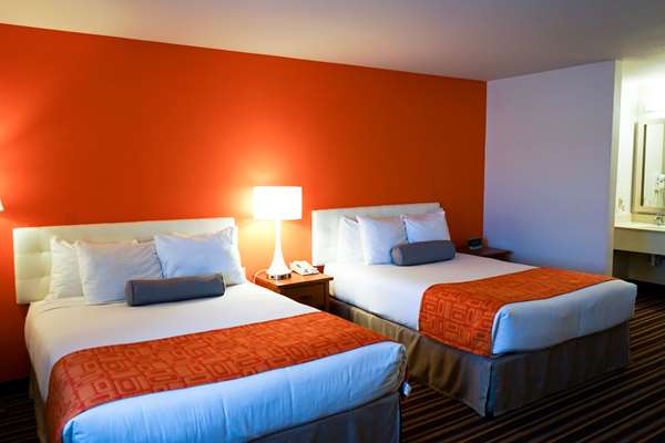  - Howard Johnson Inn Salinas