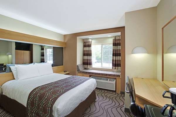  - Microtel Inn by Wyndham University Place Charlotte - I-85, Exit 45