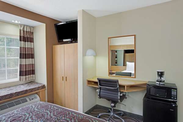  - Microtel Inn by Wyndham University Place Charlotte - I-85, Exit 45