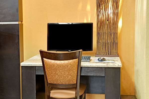 Conference Area - Microtel Inn by Wyndham University Place Charlotte - I-85, Exit 45