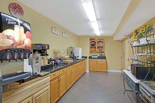  - Microtel Inn by Wyndham University Place Charlotte - I-85, Exit 45