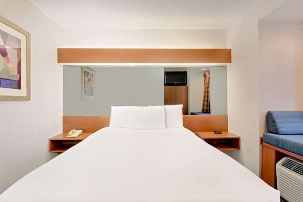  - Microtel Inn by Wyndham Winston-Salem - I-40, Exit 190