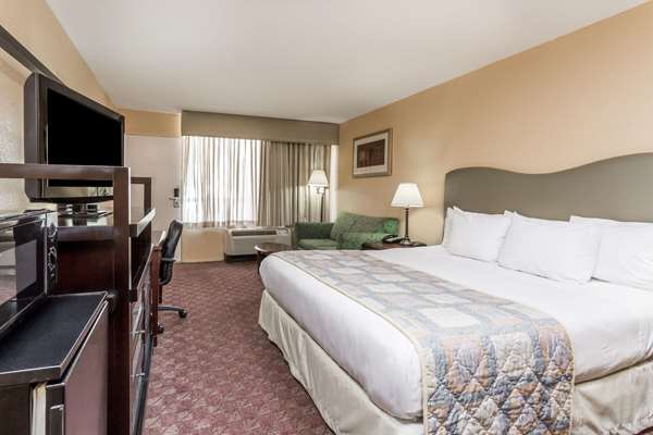  - Ramada Inn Altamonte Springs - I-4, Exit 92