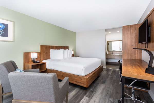  - Ramada Inn Altamonte Springs - I-4, Exit 92