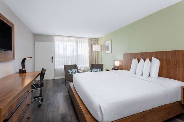  - Ramada Inn Altamonte Springs - I-4, Exit 92