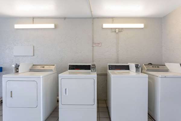 Amenities - Ramada Inn Altamonte Springs - I-4, Exit 92