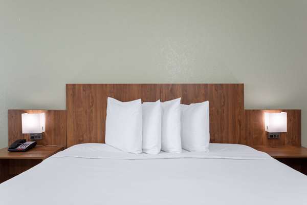  - Ramada Inn Altamonte Springs - I-4, Exit 92