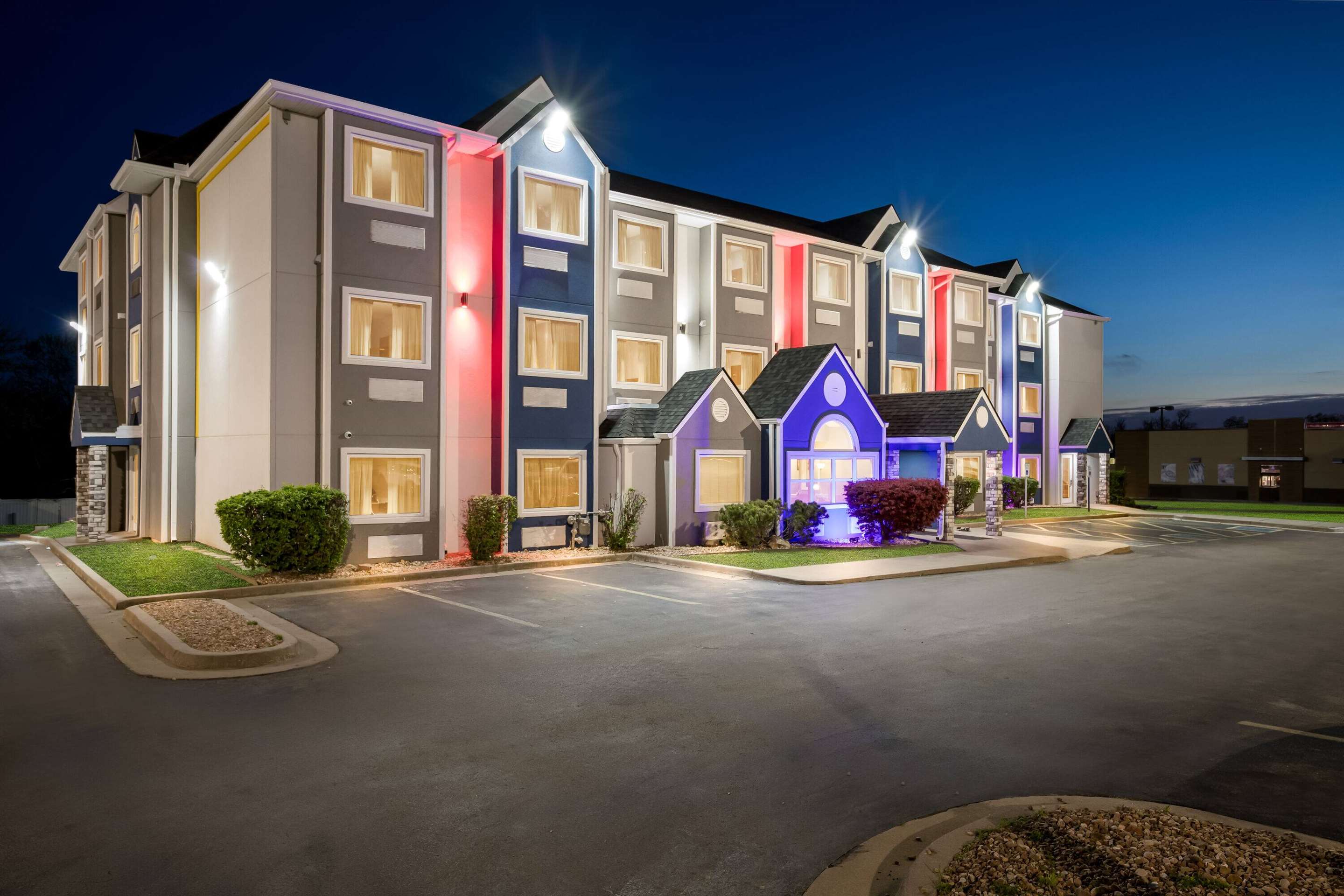 Exterior | Microtel Inn & Suites by Wyndham Tulsa/Catoosa Route 66