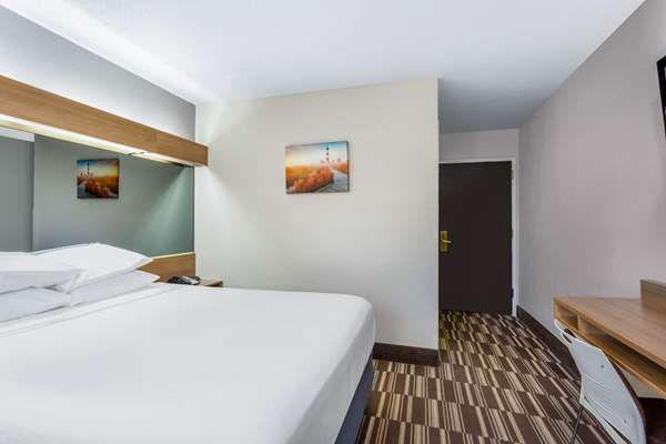  - Microtel Inn & Suites by Wyndham Matthews