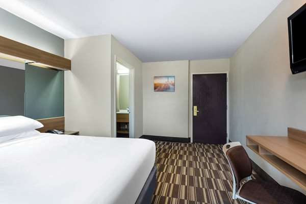  - Microtel Inn & Suites by Wyndham Matthews