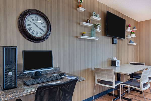 Conference Area - Microtel Inn & Suites by Wyndham Dry Ridge - I-75, Exit 159