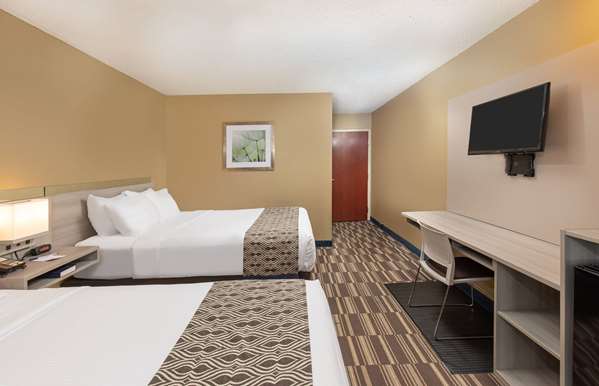  - Microtel Inn & Suites by Wyndham Dry Ridge - I-75, Exit 159