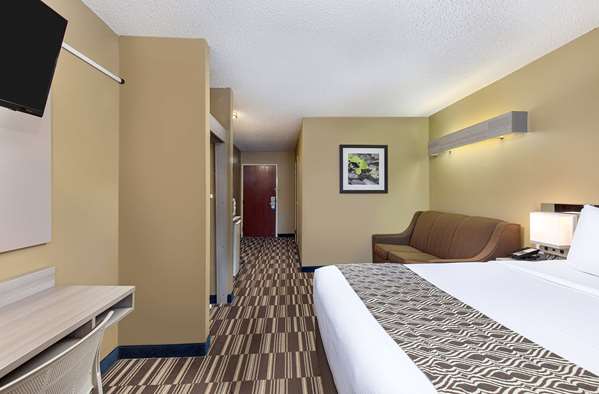 Suite - Microtel Inn & Suites by Wyndham Dry Ridge - I-75, Exit 159