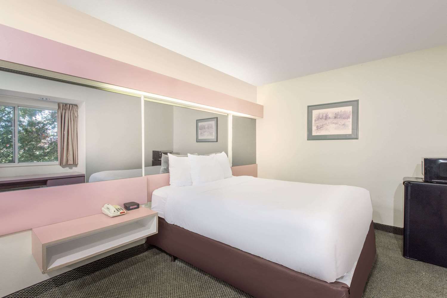 Knights Inn Suites Allentown Pa See Discounts