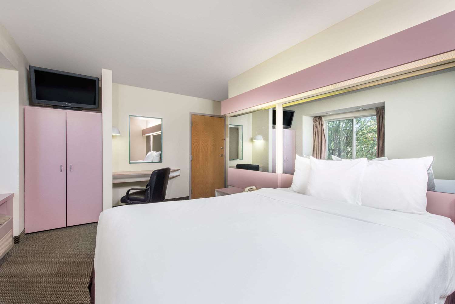 Knights Inn Suites Allentown Pa See Discounts