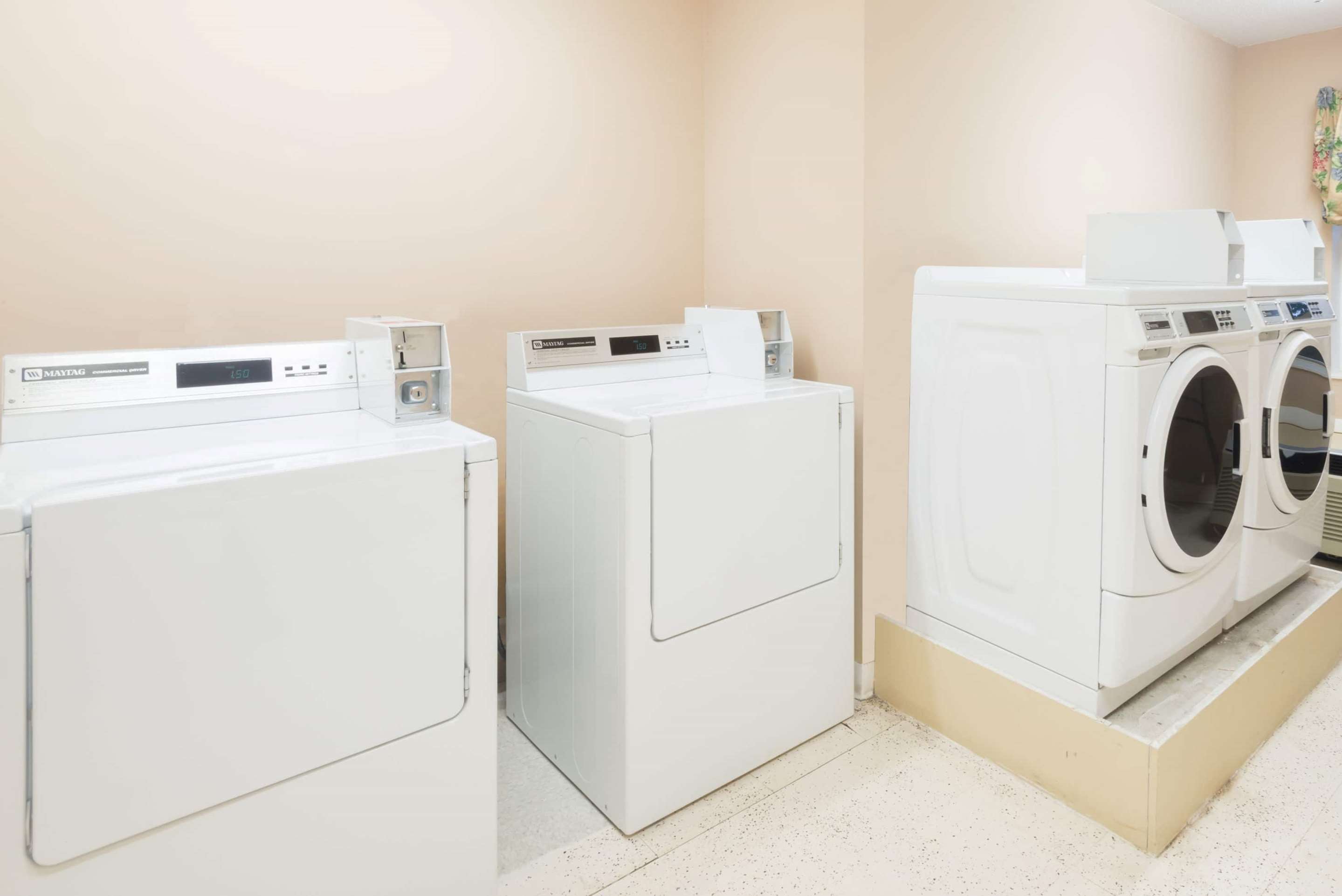 Guest Laundry | Microtel Inn & Suites by Wyndham Uncasville Casino Area