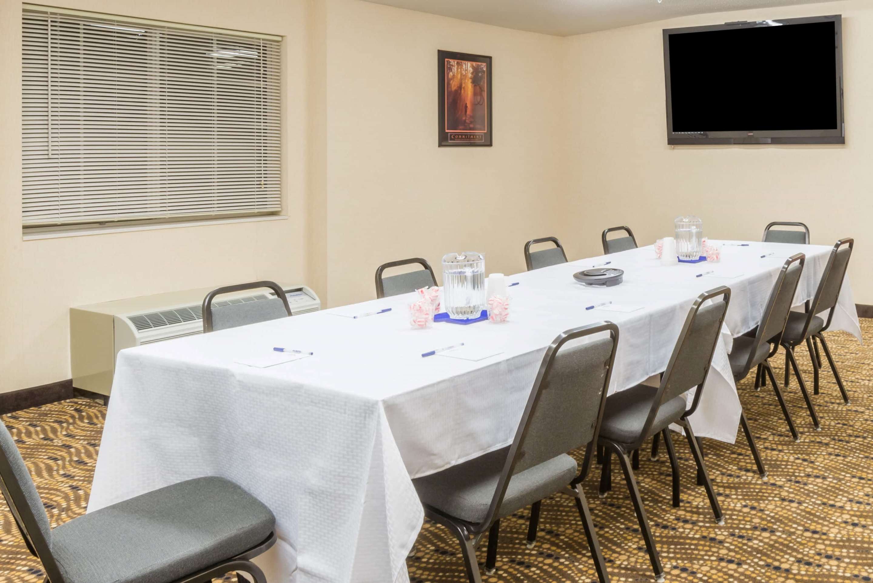 Meeting Room | Microtel Inn & Suites by Wyndham Uncasville Casino Area