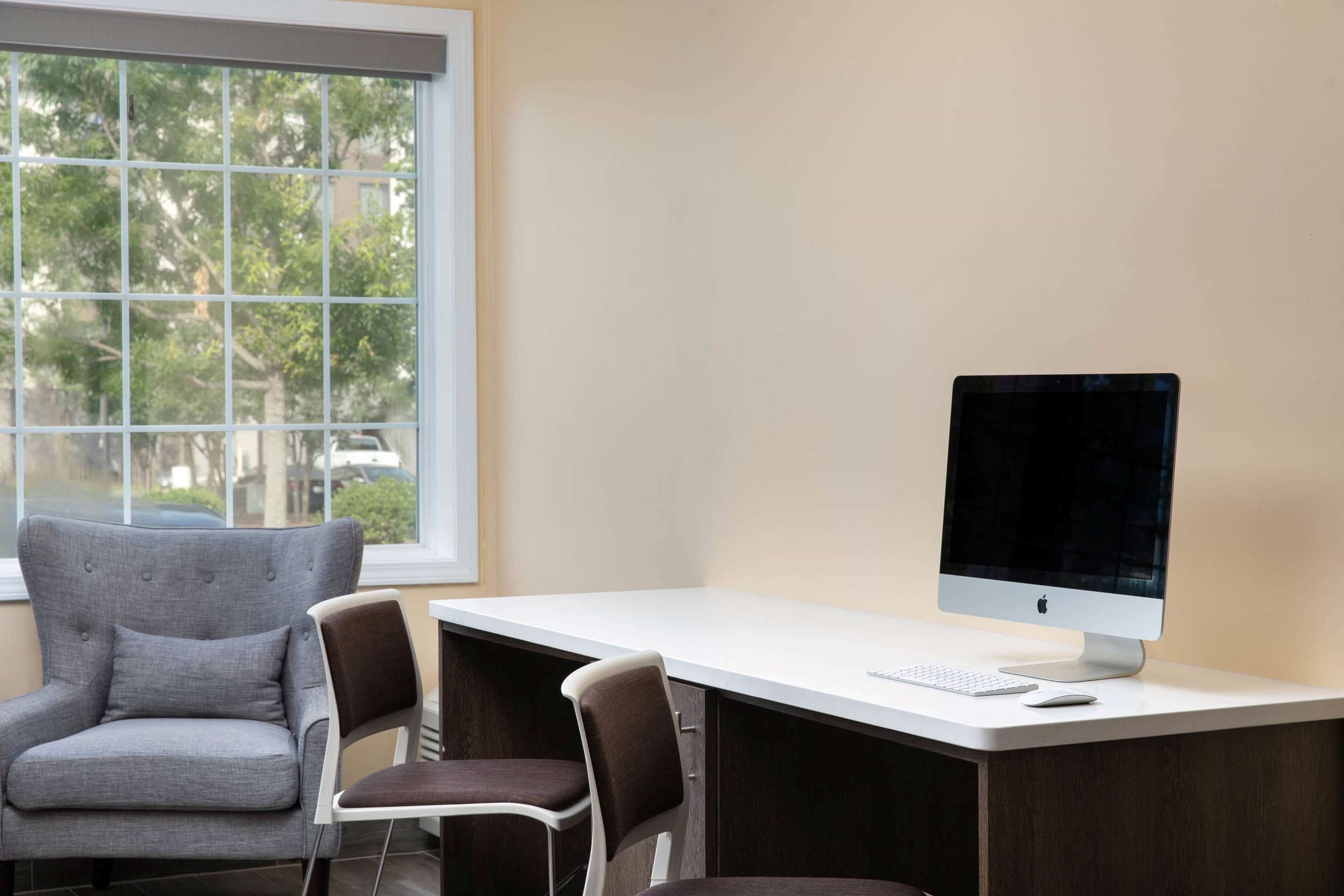 Business Center | Microtel Inn & Suites by Wyndham Columbia/Fort Jackson N