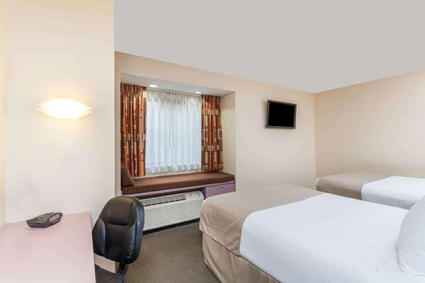  - Microtel Inn by Wyndham Knoxville - I-40 & I-75, Exit 378